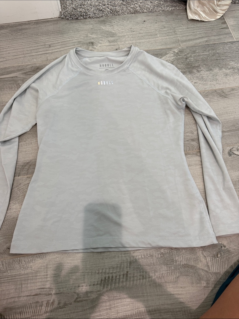 NOBULL Women's Light Gray Long-Sleeve Performance Tee